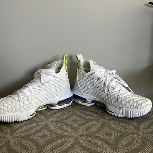 Brand new LeBron 16. Size 8 never worn.